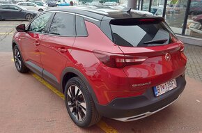 Opel Grandland X 1.6 Turbo 133kW  AT8 Ultimate - 4