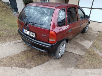 Opel Corsa 1,2 benzín - 4