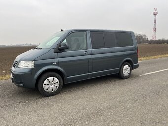 Volkswagen Caravelle T5 - 4