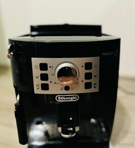 Kávovar DeLonghi Magnifica S - 4