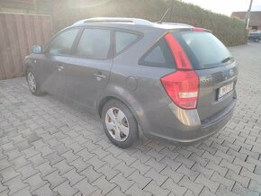 Kia Ceed 1.6crdi - 4