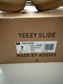 Yeezy slide - 4