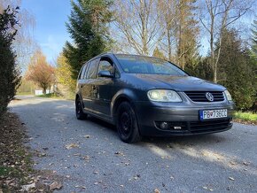 Volkswagen Touran 2.0TDI 7-miestne - 4