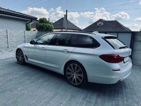 Bmw 530d xDrive Touring - 4