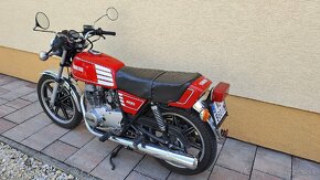 Yamaha xs 400 - 4