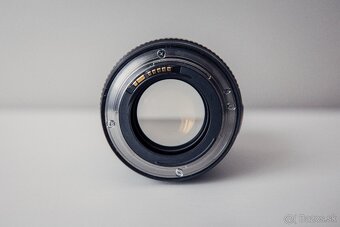 Canon EF 35mm f/1.4L II USM – vynikajúci objektív, top stav - 4