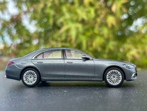 Mercedes predam zberatelske modely. Mierka 1:43 a 1:18. - 4