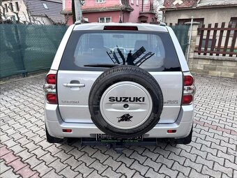 Suzuki Grand Vitara 1.6 78kW 2011 135102km 4x4 TAŽNÉ - 4