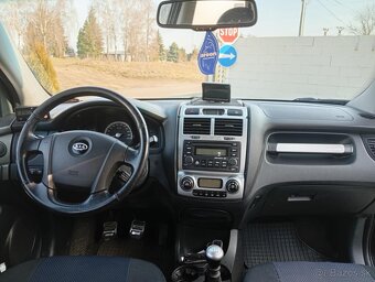 Kia Sportage 2.0 CRDI 103 KW M6 - 4