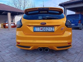 Ford Focus ST 2.0 EcoBoost SCTi ST R 250PS 12/2012 - 4