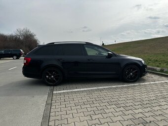 Škoda Octavia Combi 2.0 TDI RS 4x4 DSG - 4