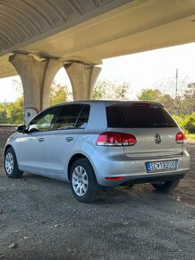 Volkswagen Golf 1.6 tdi - 4