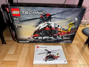 Lego Technic 42145 - 4