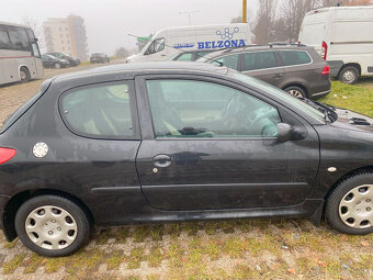 Predám auto Peugeot 206 - 4