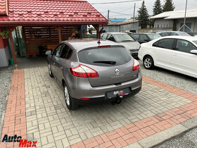 Renault Mégane 1.5 dCi Dynamique - 4