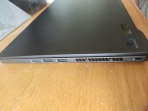 Asus ROG Zephyrus G14 - 4