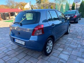 Predám Toyota Yaris 1.3 benzín 64kw - 4