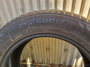 Zimné pneu 215/60 R17 96H Nokian Wr snowproof - 4