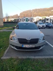 Škoda Superb Sportline 2.0 TDi Kombi - 4