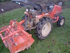 Predám traktor Kubota aste 175 f + rotavator - 4