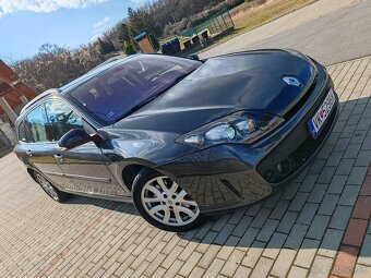 Predám Renault Laguna 3 2.0DCI 4Control TOP STAV - 4