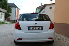 Kia Ceed 1.6 - 84,60 kW  Diesel - 4