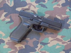 Umarex T4E Glock 17 gen.5 cal.43 CO2. - 4