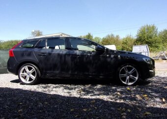 Volvo V60 2.0D3V5 110kW BUSINESS-AUTOMAT nafta automat - 4