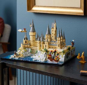 Lego® Harry Potter 76419 Rokfortský hrad a okolie - 4