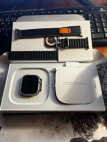 Apple Watch Ultra 2 49 mm - 4