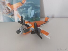 Lego Creator 3in1 31071 Prieskumný dron - 4