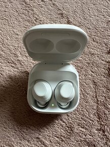 Samsung Galaxy Buds FE - 4