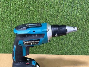 Makita DFS452Z Aku skrutkovač Li-ion LXT 18V - 4