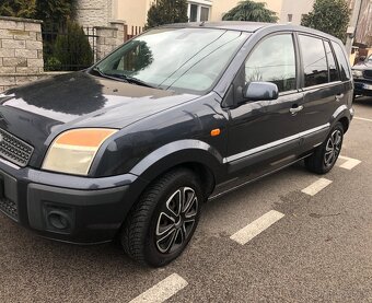 Ford fusion 1.4 i - 4