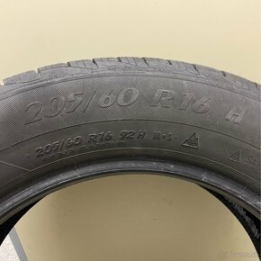 2x   205/60 r16 zimné - 4