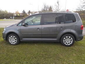 VW Touran 1,6 TDi ,Navi,ťažné,7 sedadiel,možný leasing, úver - 4