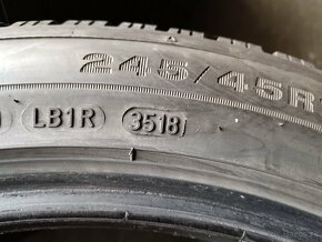 Dunlop 245/45 R18 zimné 2ks - 4