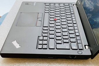 Lenovo ThinkPad X250 - 4