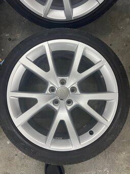 Letná sada AUDI 5x112 235/40 R19 - 4