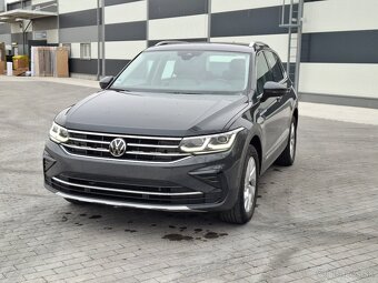 Volkswagen Tiguán 2.0 Tdi Dsg  4x4 Virtual 35000km - 4