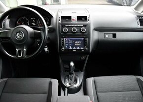 Volkswagen Touran 1.6TDi 77kW DSG 7.MÍST 77 kw - 4