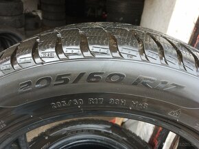 4x zimné pneumatiky 205/60 r17 - 4