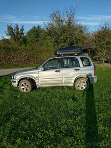 Suzuki Grand Vitara 2.0 hdi - 4