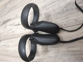 Oculus Quest - 4