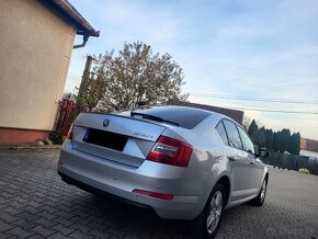 Škoda Octavia 1.6 TDI Elegance Max R.V.2015 - 4