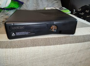 Xbox 360 - 4