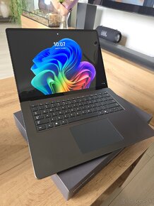 Microsoft Surface Laptop 7 Copilot + PC - 4