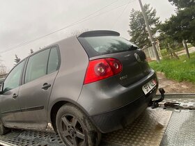 Na ND Vw golf 5 1.4FSI 66kw kód farby LA7T dovoz čr - 4