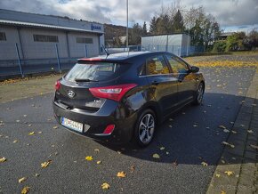 Hyundai i30 1.6 CRDi 81kw Comfort - 4