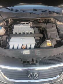 Na predaj Passat B6 3.2 FSI 184kw 4x4 - 4